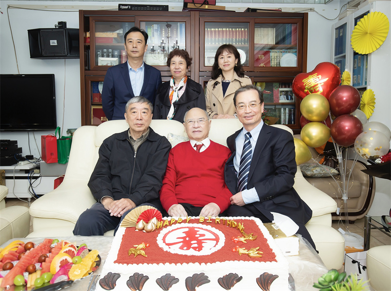 617f41dd20f57.jpg 617f41dd20f57.jpg